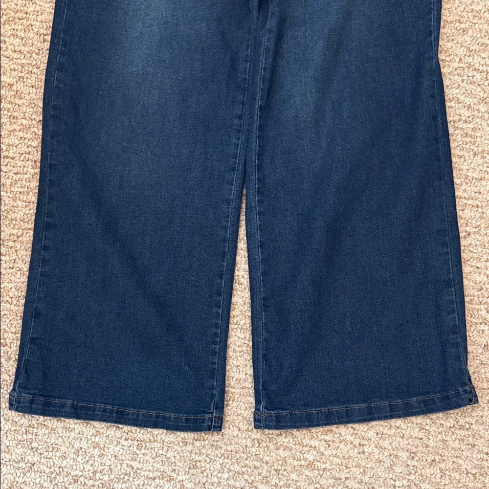 Vigoss Navy Wide-Leg Pull-On Jeans - Picture 2 of 7
